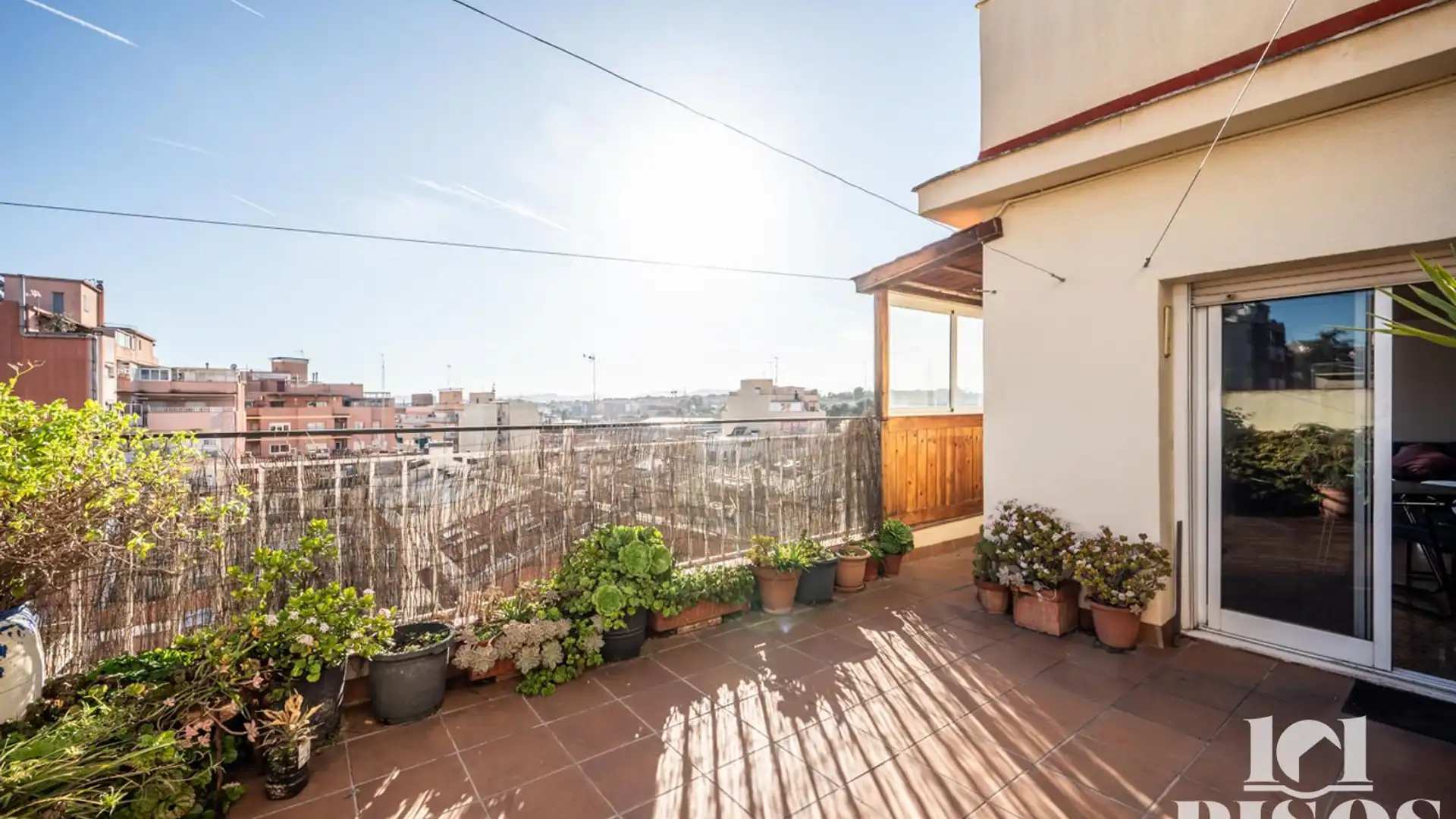 Terraza de Ático en venta en Rubí con Calefacción y Terraza