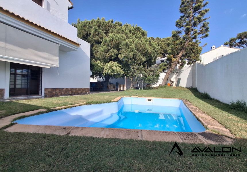Swimming pool of House or chalet for sale in Mazagón  with Air Conditioner, Private garden and Storage room