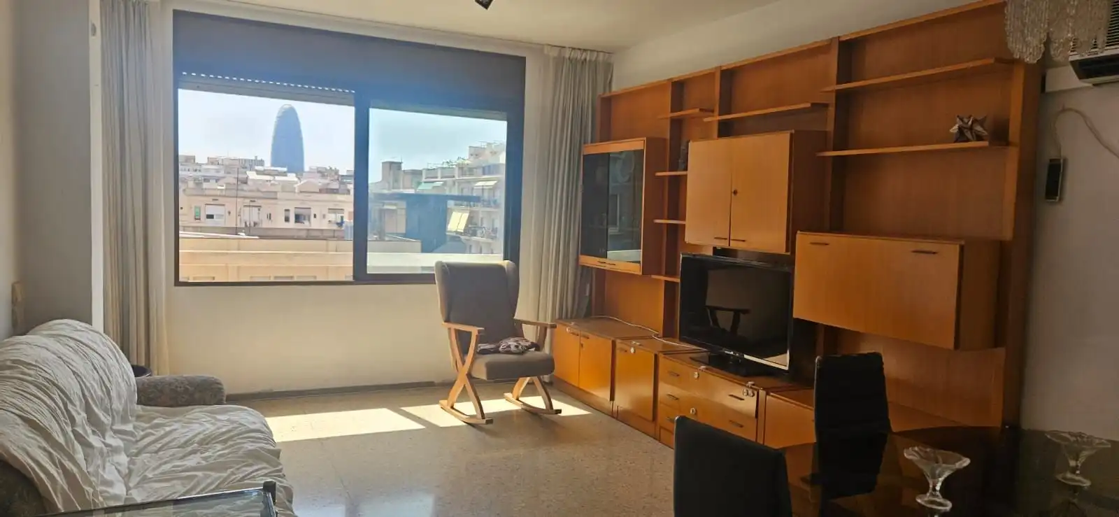 Sala d'estar de Pis en venda en Barcelona amb Aire condicionat i Calefacció