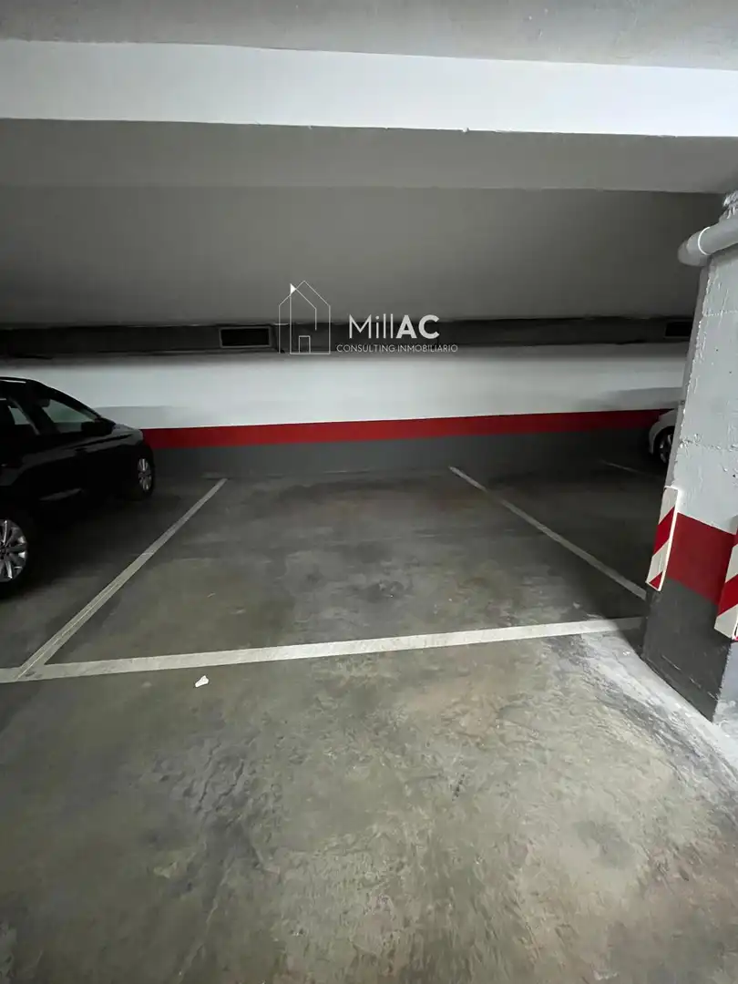 Parking de Piso en venta en Madrid con Aire acondicionado, Calefacción y Terraza