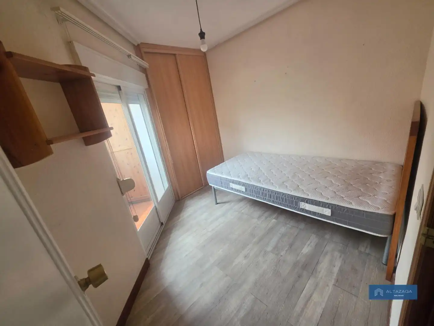 Schlafzimmer von Wohnung zum Verkauf in San Sebastián de los Reyes mit Klimaanlage, Heizung und Terrasse