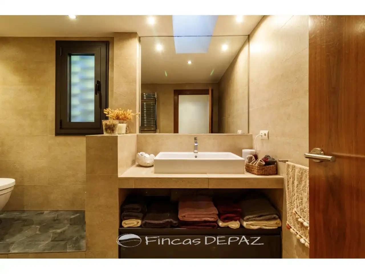 Baño de Ático en venta en Gavà con Aire acondicionado, Calefacción y Parquet