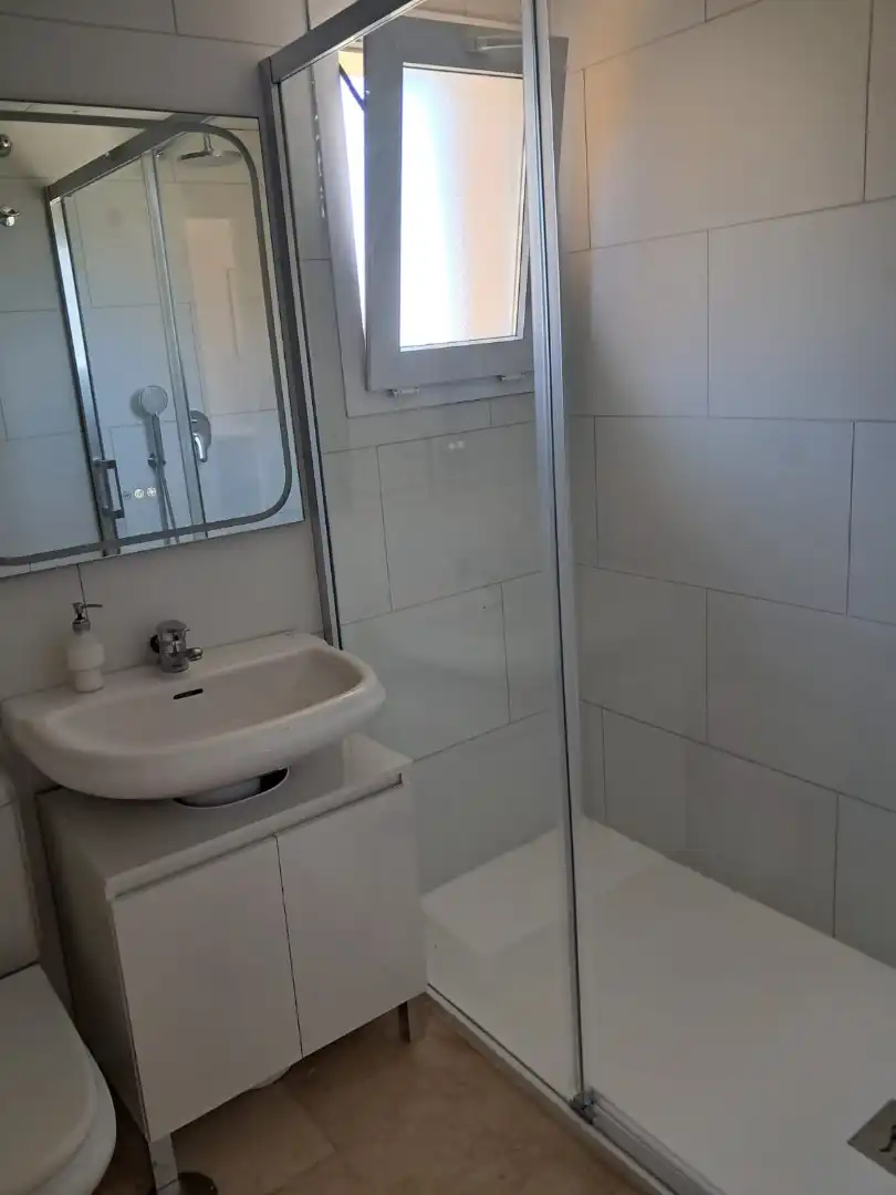 Bathroom of Flat for rent in Chiclana de la Frontera  with Air Conditioner, Furnished and Oven