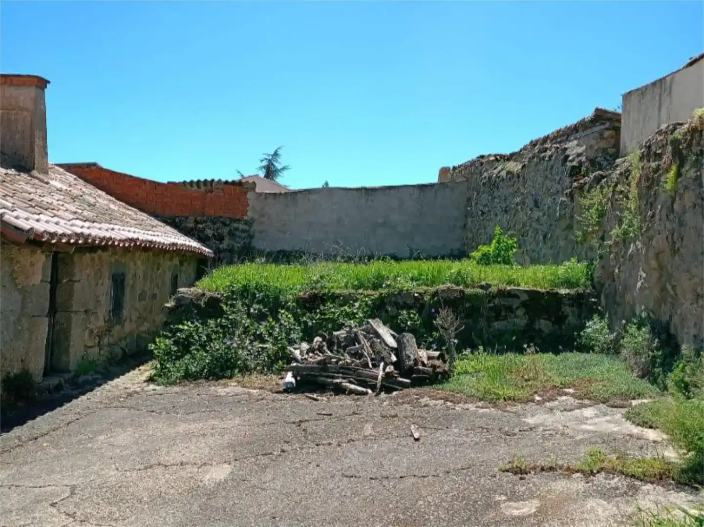 Casa adosada en venda en Bonilla de la Sierra