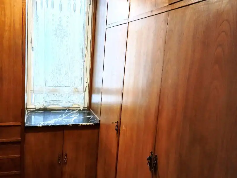 Habitación de Piso en venta en Oviedo  con Balcón