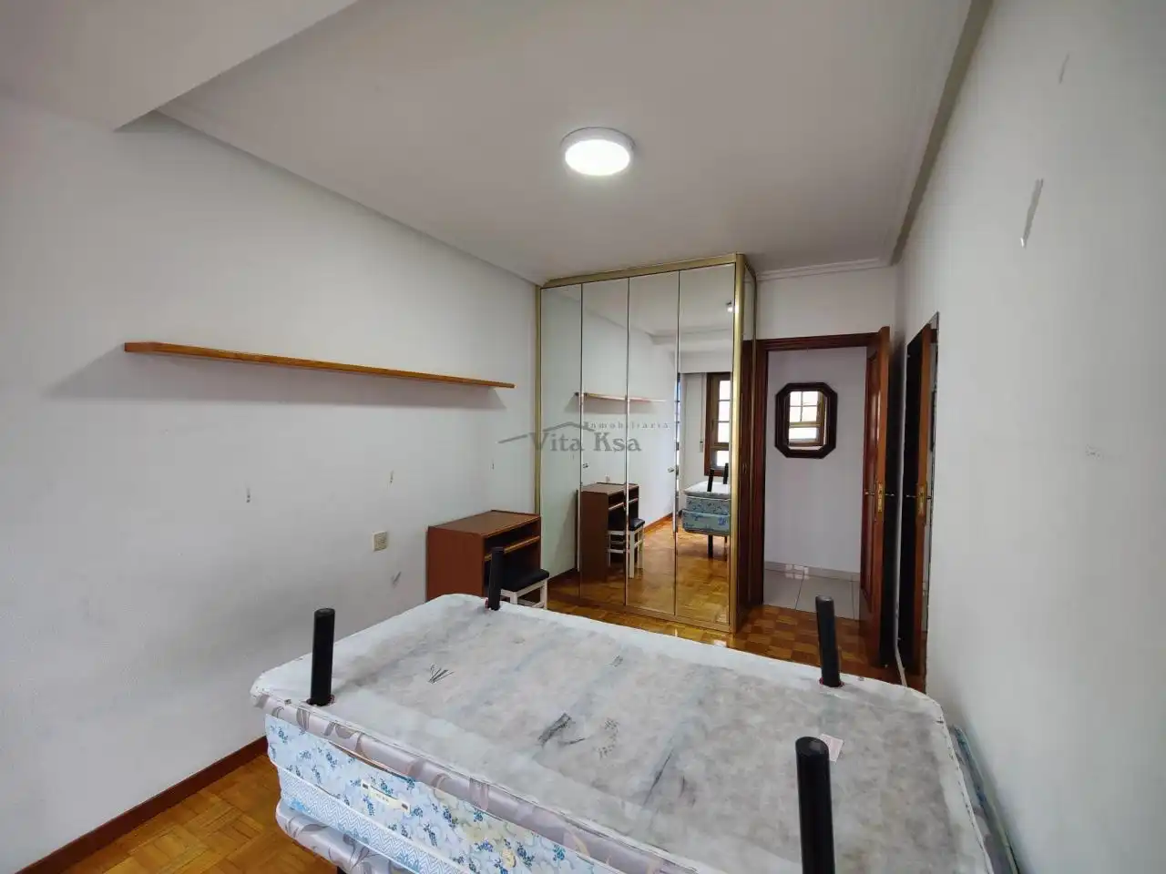 Bedroom of Flat for rent in Ourense Capital   with Heating, Storage room and Furnished