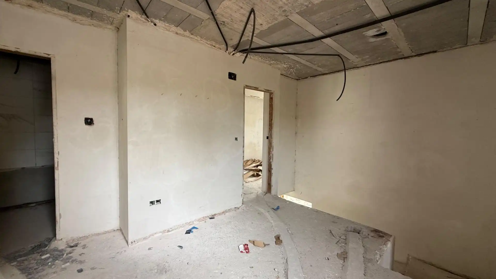 Casa adosada en venta en Allariz con Calefacción, Jardín privado y Terraza