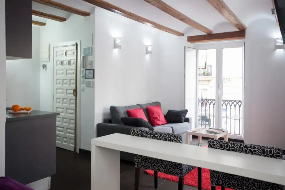 Study for rent in La Roqueta