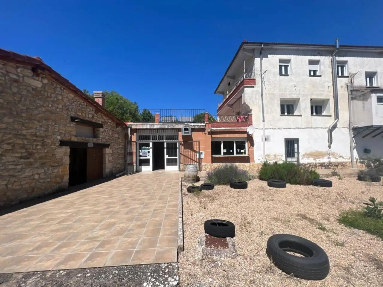 Exterior view of Houses for sale in Tubilla del Agua  with Heating, Private garden and Terrace