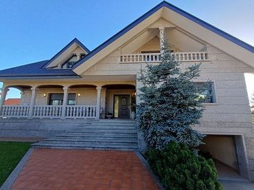 Casa con balcón en venta en Camiño das Casas Vellas