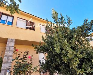 Exterior view of Single-family semi-detached for sale in Navacerrada