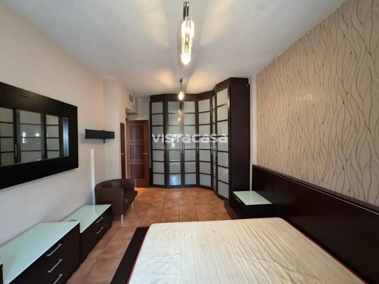 Habitación de Casa adosada de alquiler en Mairena del Alcor con Aire acondicionado, Calefacción y Terraza