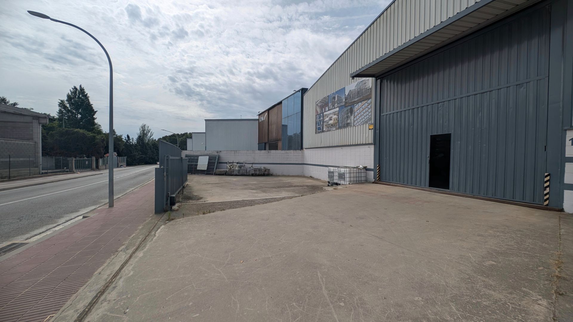 Vista exterior de Nau industrial en venda en Santa Maria de Palautordera amb Calefacció