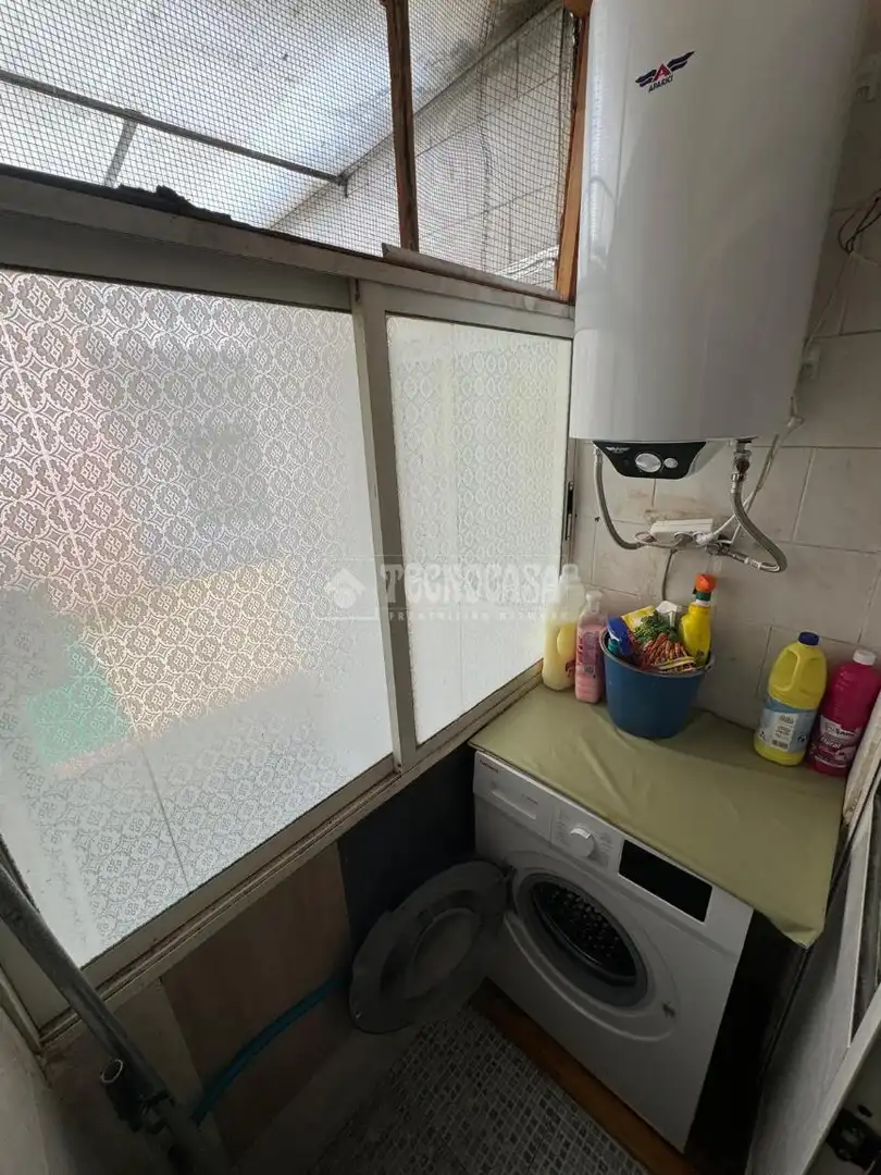 Kitchen of Flat for sale in Sevilla