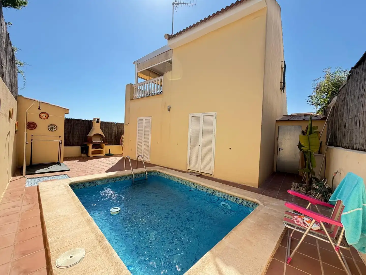 Piscina de Casa o chalet en venta en Fuente de Piedra con Aire acondicionado, Calefacción y Terraza