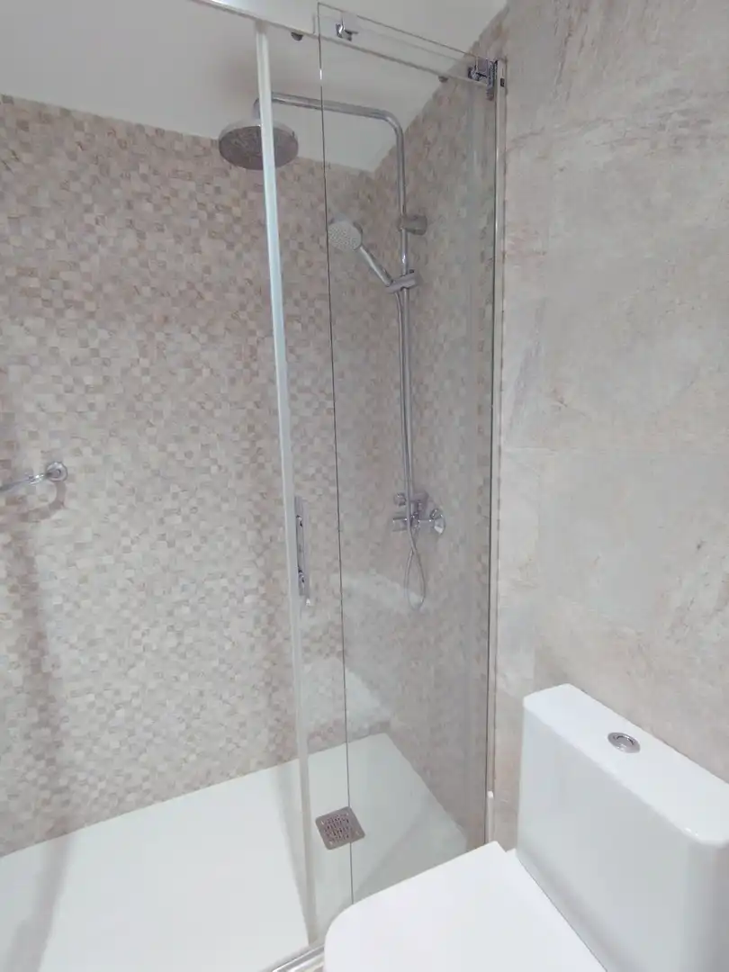 Baño de Apartamento de alquiler en Fuengirola con Terraza