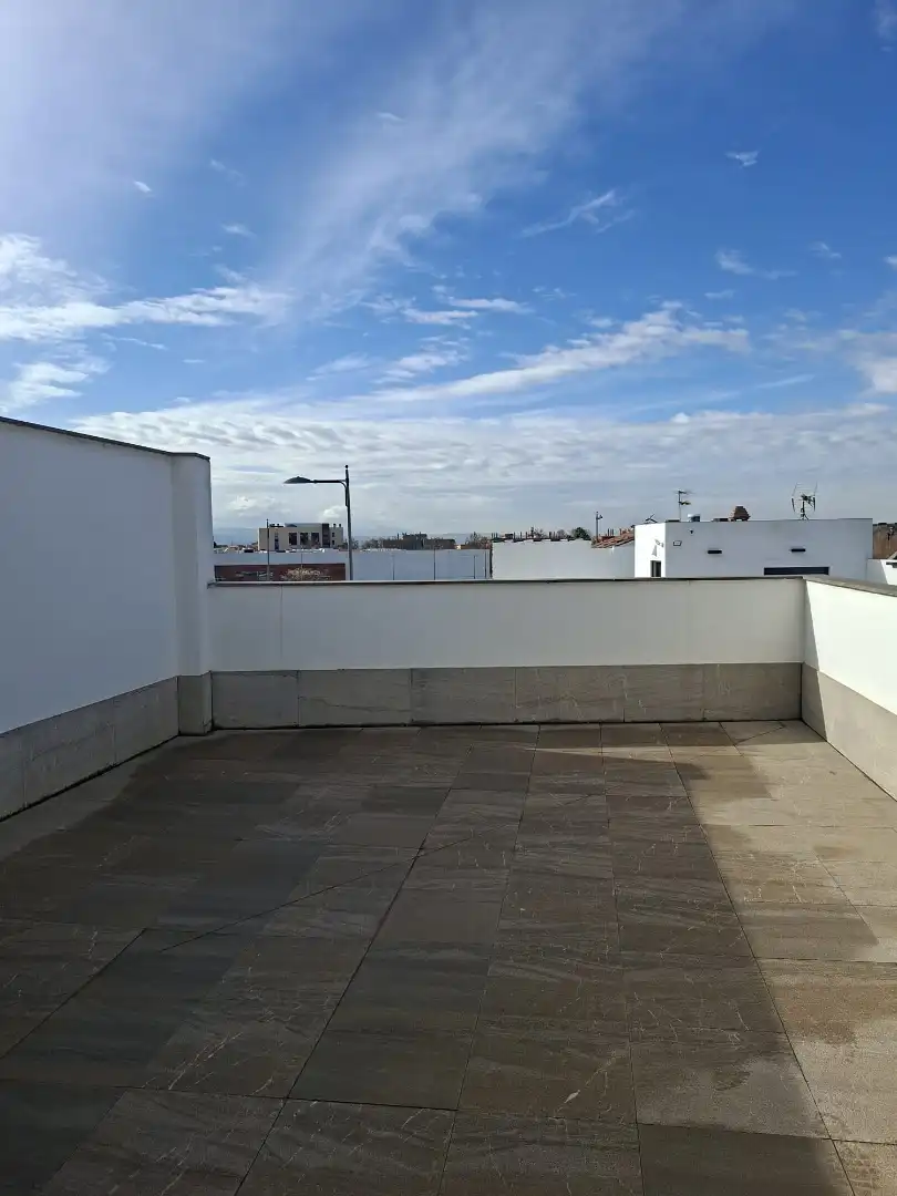 Terraza de Casa adosada en venta en Granada con Aire acondicionado, Calefacción y Parquet
