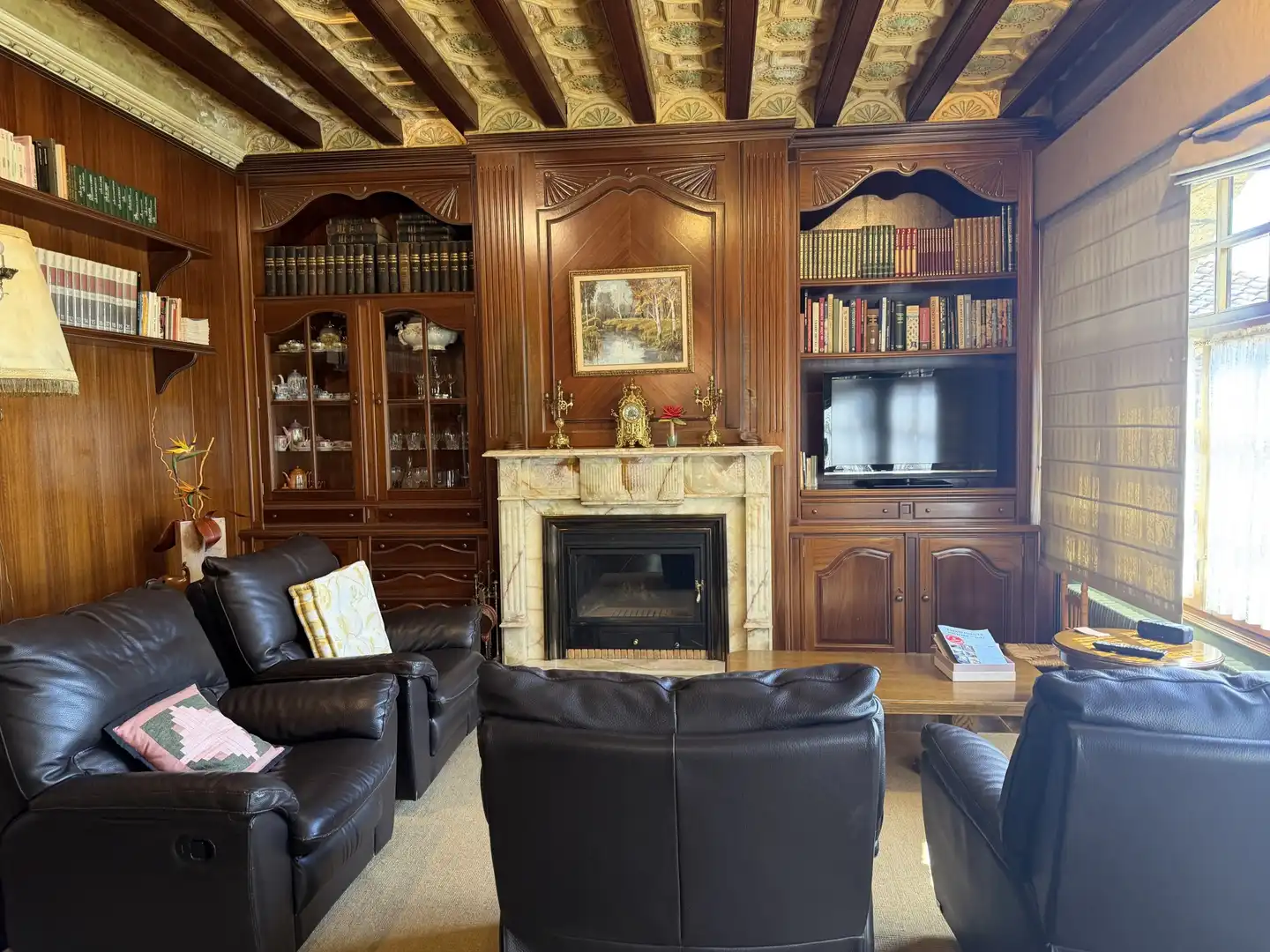 Sala d'estar de Finca rústica en venda en Banyoles amb Calefacció, Terrassa i Traster