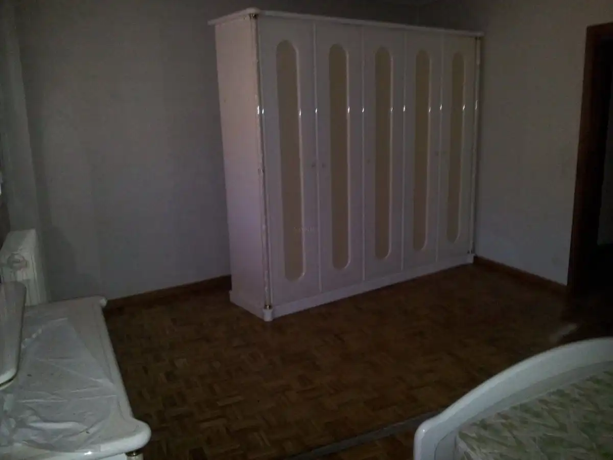 Schlafzimmer von Maisonette zum Verkauf in Carrocera mit Heizung, Parkett und Abstellraum