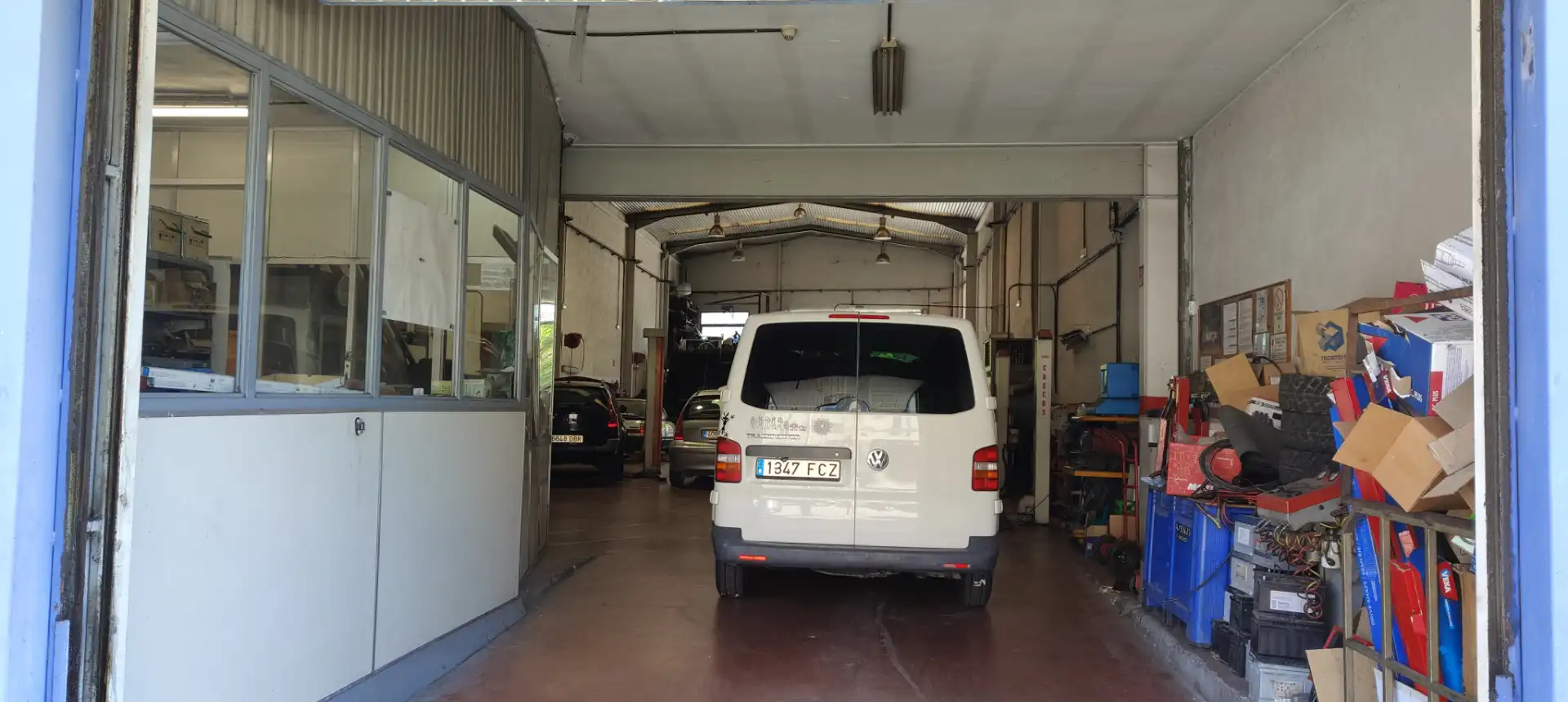 Aparcament de Nau industrial en venda en Valle de Elorz / Elortzibar