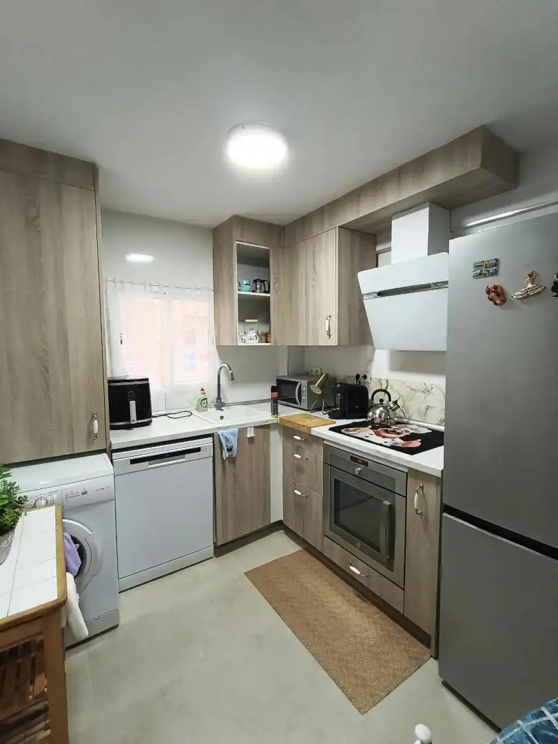 Cocina de Piso en venta en La Línea de la Concepción con Aire acondicionado y Amueblado