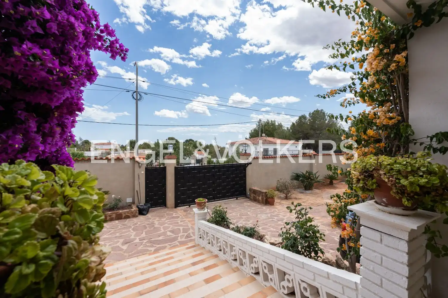Vista exterior de Casa o chalet en venta en Alfarb con Calefacción, Jardín privado y Parquet