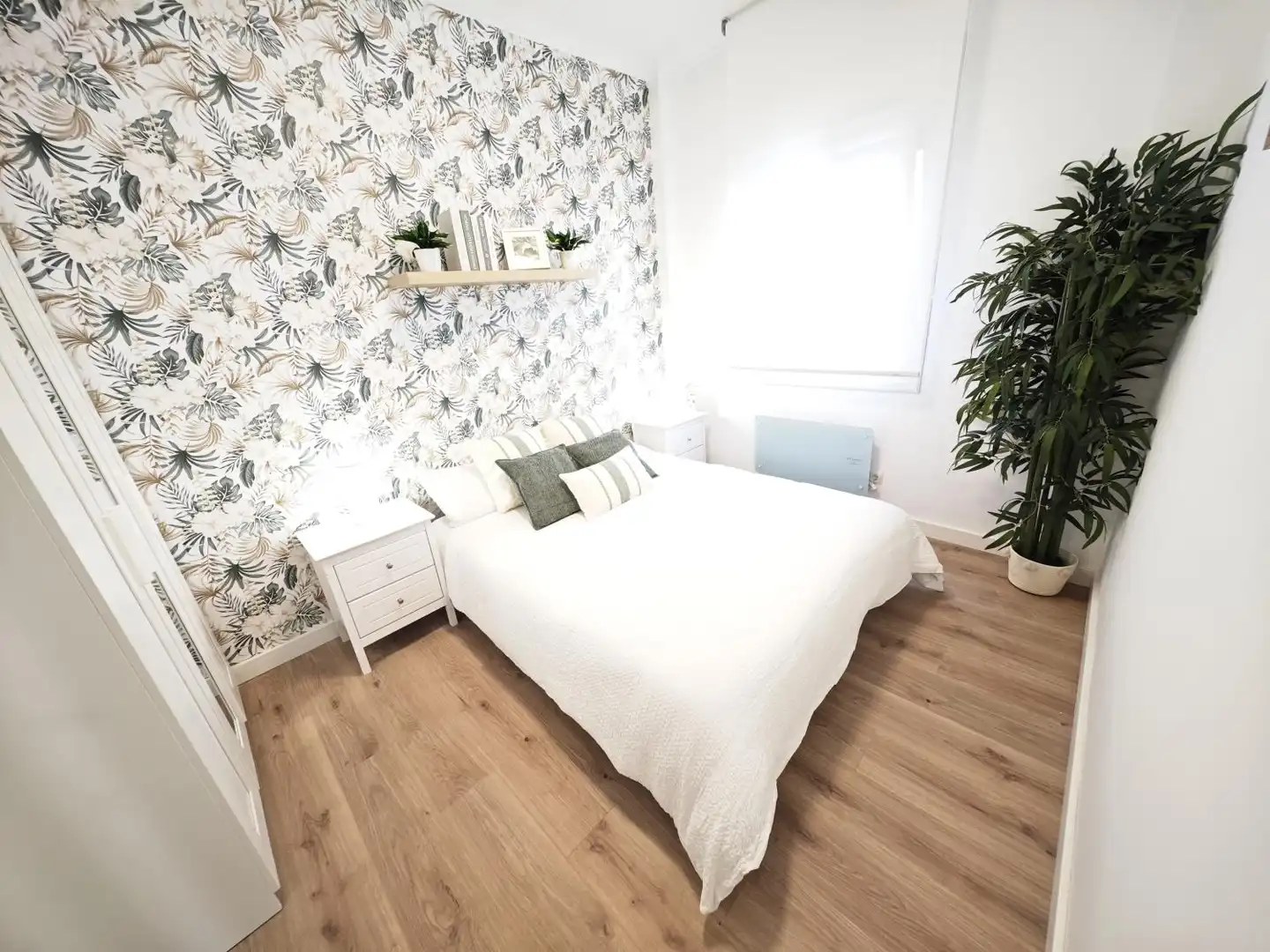 Habitación de Piso en venta en Bilbao  con Calefacción, Trastero y Amueblado