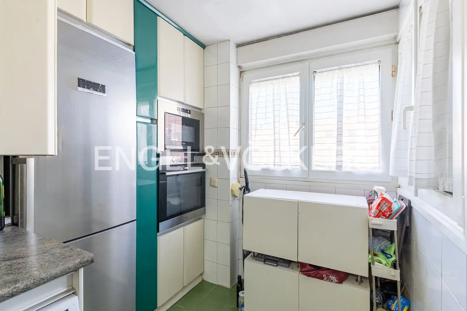 Cocina de Piso en venta en Madrid con Aire acondicionado, Calefacción y Piscina