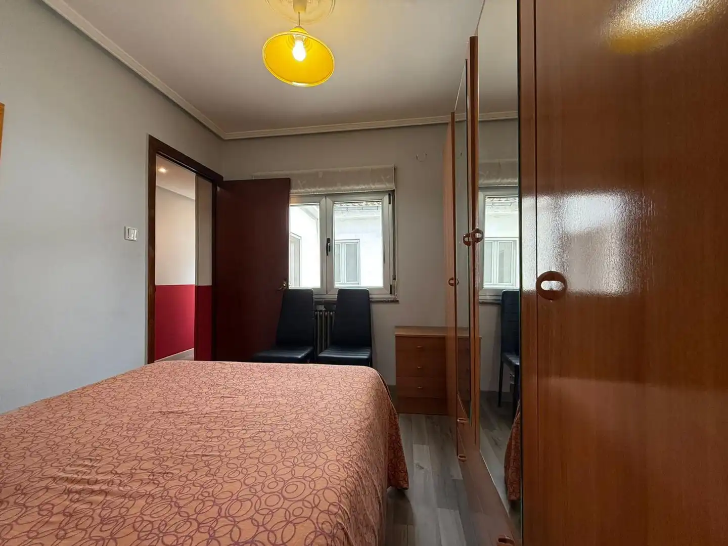 Schlafzimmer von Wohnung zum Verkauf in Mieres (Asturias) mit Heizung, Terrasse und Schwimmbad