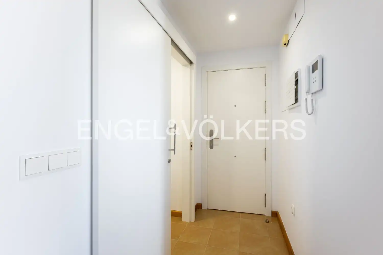 Attic for rent in Chóvar  with Heating, Terrace and Furnished
