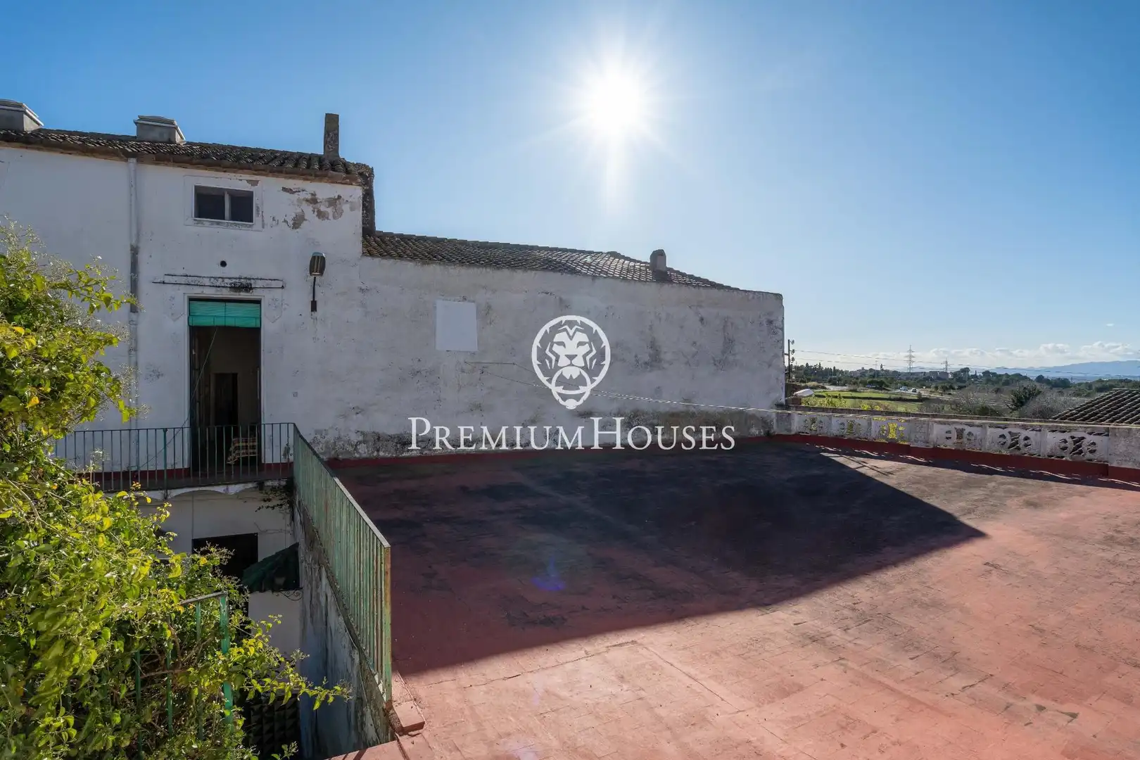Exterior view of Houses for sale in La Secuita  with Terrace, Storage room and Balcony