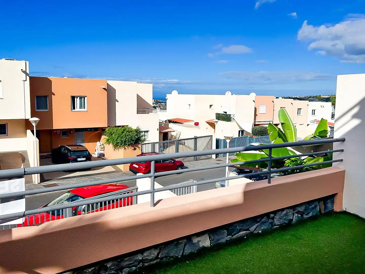 Vista exterior de Dúplex en venta en Adeje con Aire acondicionado, Jardín privado y Terraza