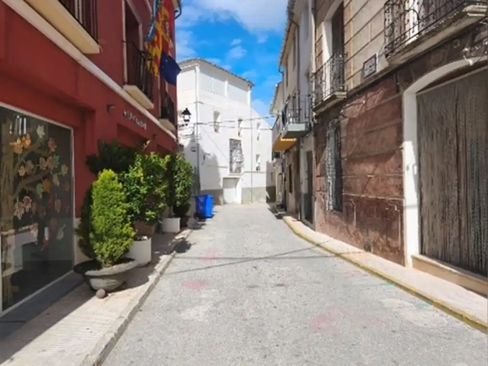 Vista exterior de Casa o xalet en venda en Tàrbena amb Balcó
