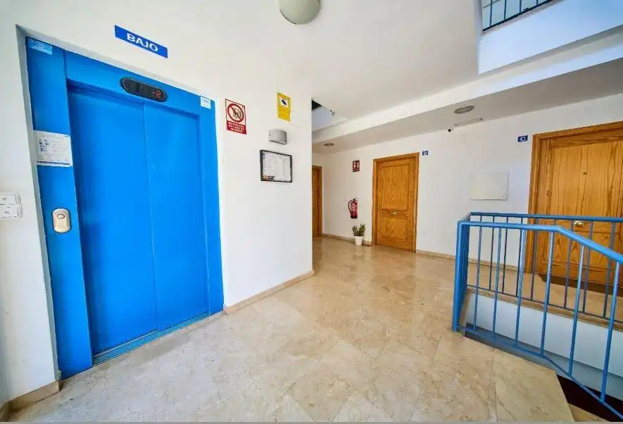 Flat with lift for sale in Genil, imagen 32