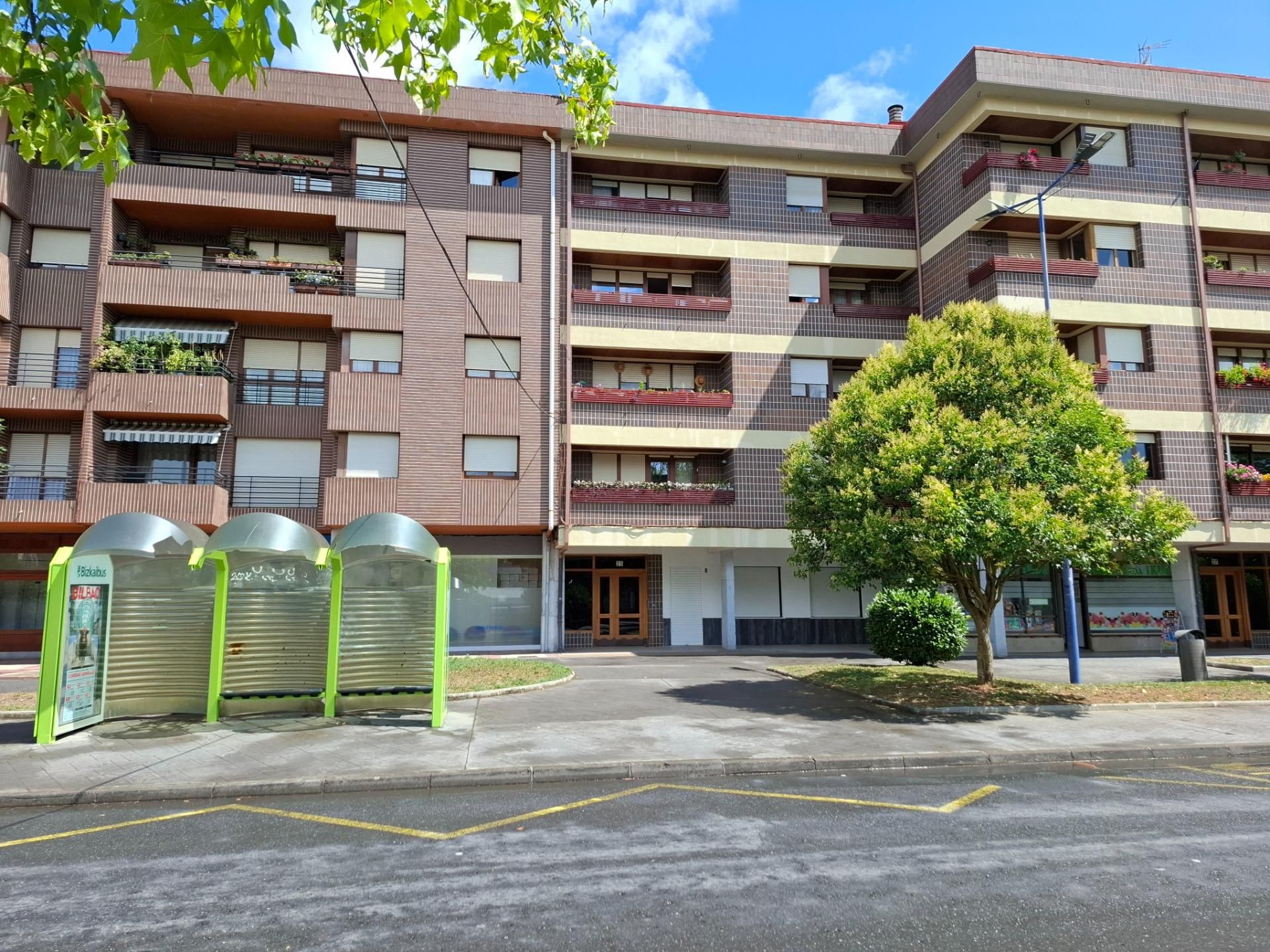 Exterior view of Flat for sale in Mungia  with Heating, Storage room and Balcony