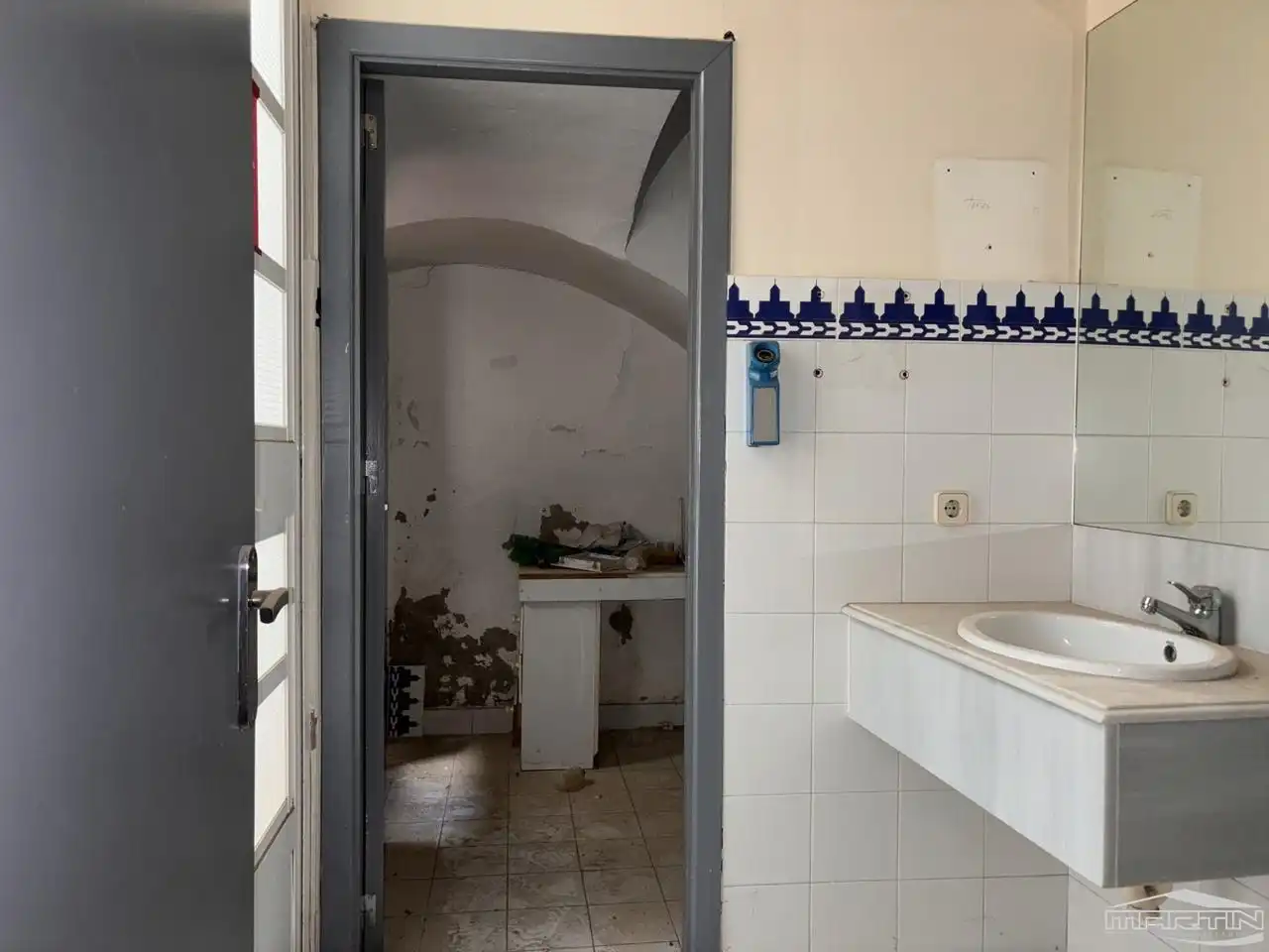 Baño de Edificio en venta en Cabra