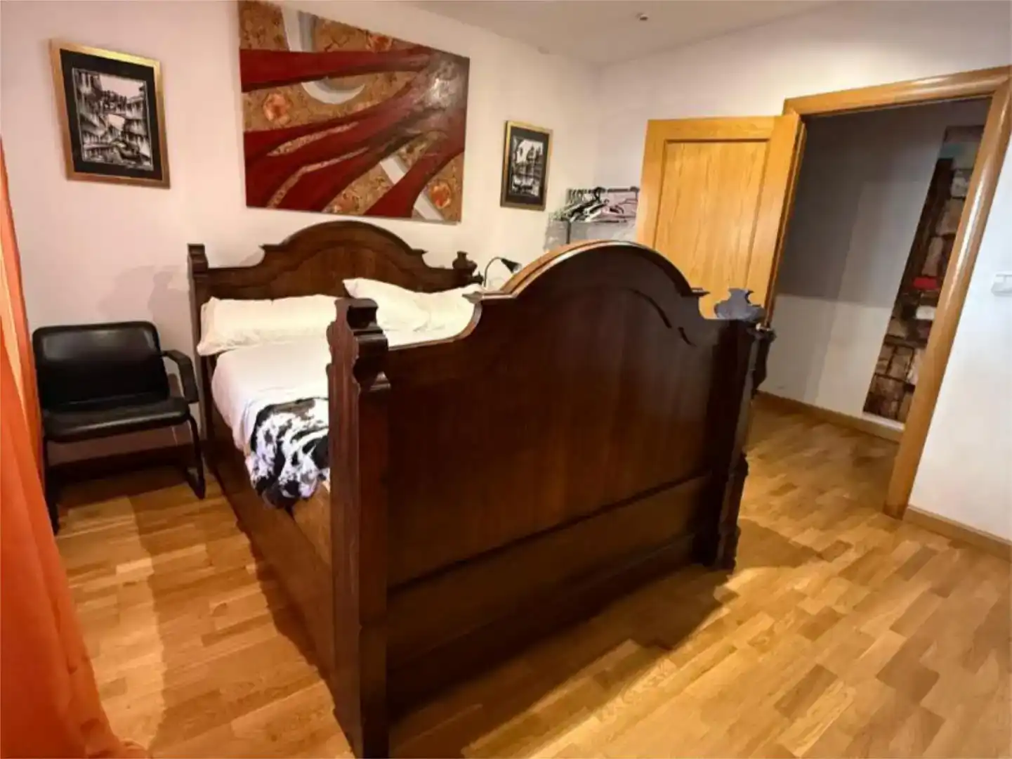 Schlafzimmer von Wohnung zur Miete in  Zaragoza Capital mit Klimaanlage und Balkon