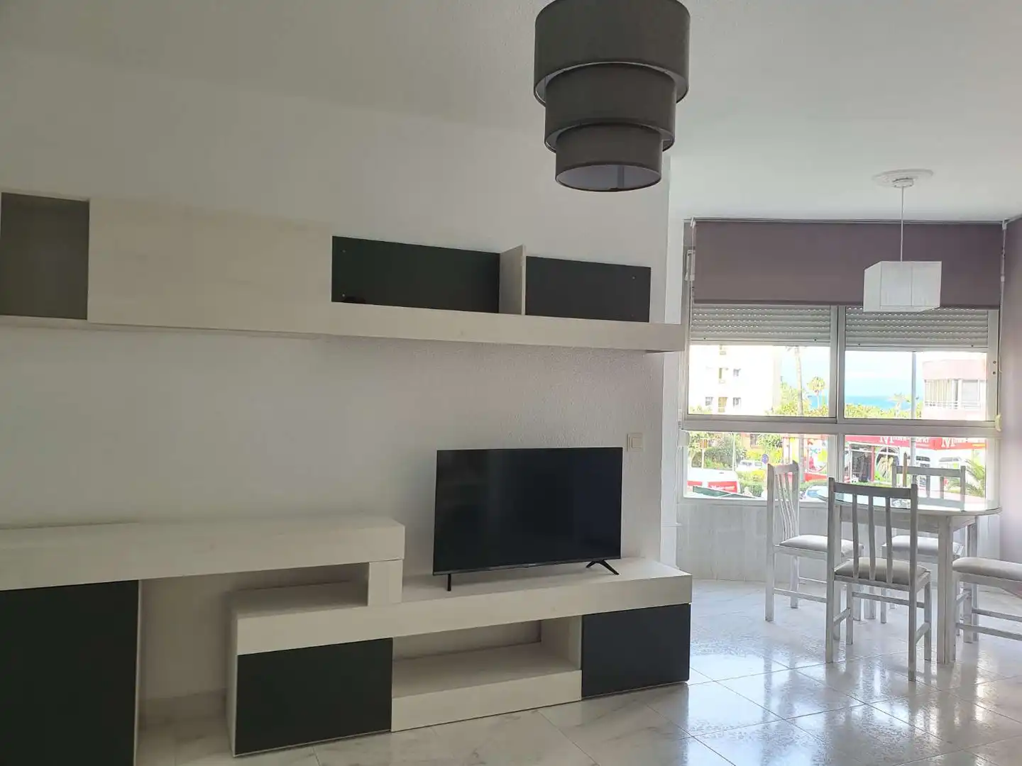 Apartament amb piscina de lloguer a Centro Internacional, imagen 4