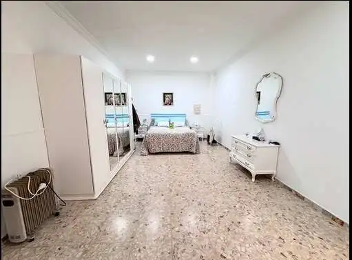 Dormitori de Casa o xalet en venda en Utrera amb Terrassa