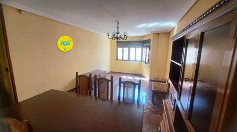 Foto 3 de Piso en venta en Rastro, Avda de Madrid - Pº de la Estación, Jaén Capital