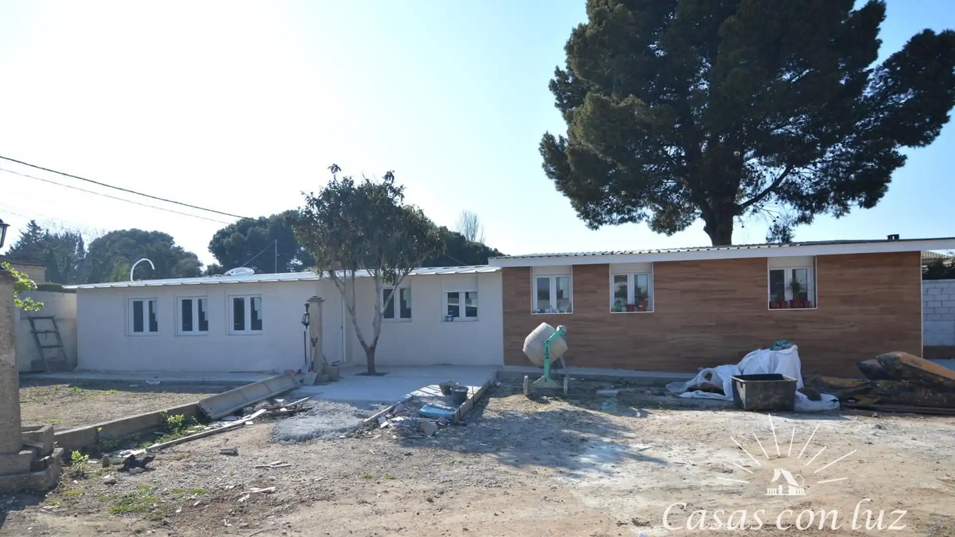 Vista exterior de Casa o chalet en venta en  Zaragoza Capital con Aire acondicionado y Jardín privado