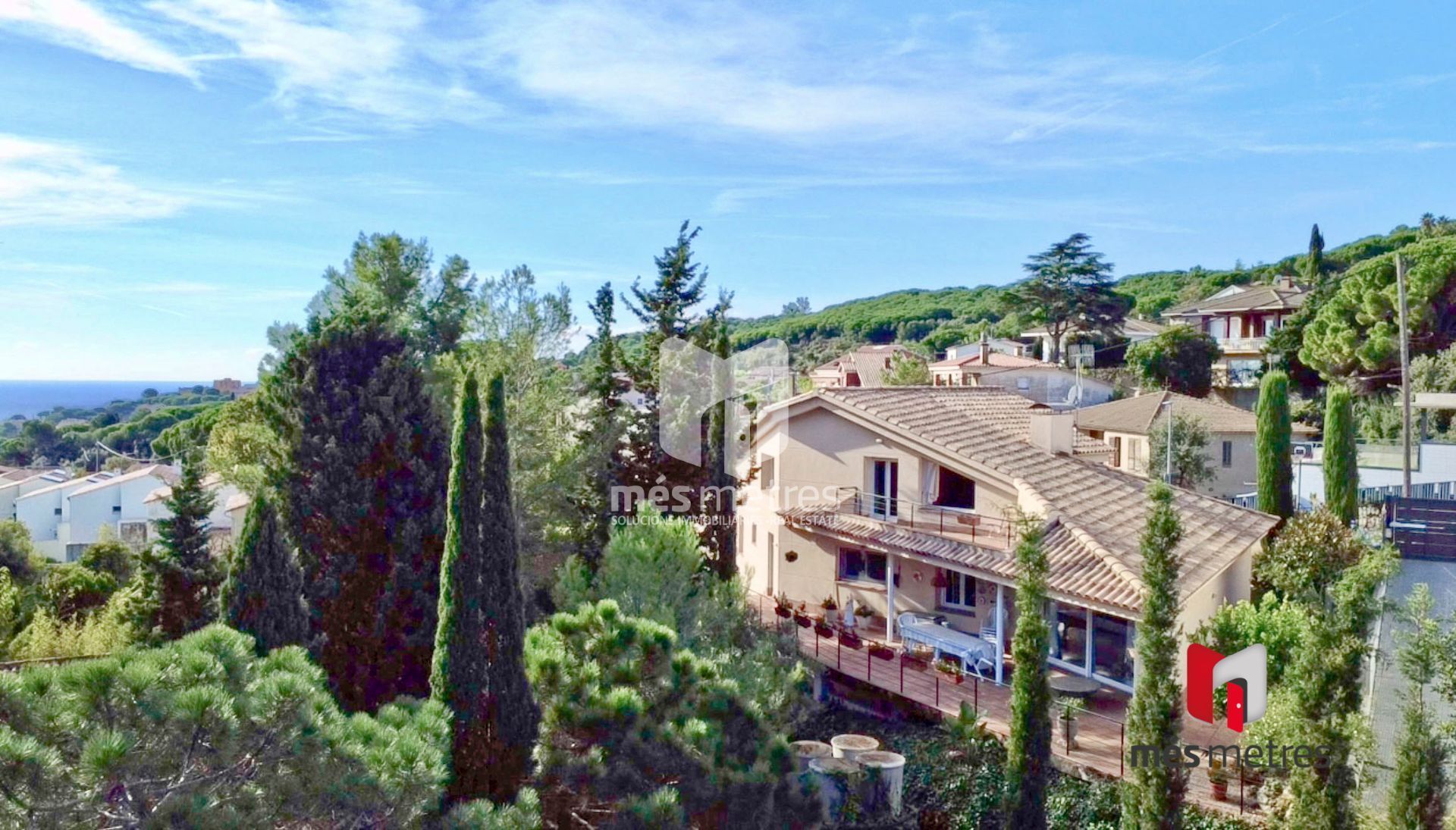 Vista exterior de Casa o xalet en venda en Teià amb Calefacció, Jardí privat i Traster