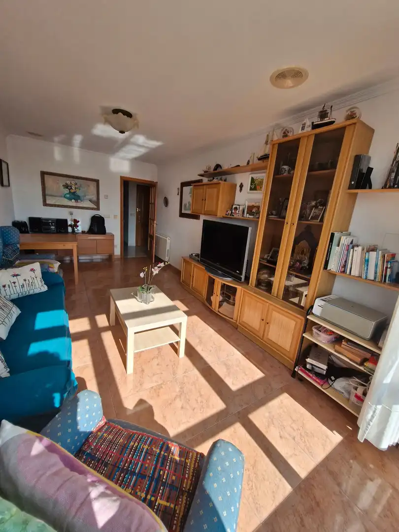 Living room of Flat for sale in Foz  with Heating, Storage room and Furnished