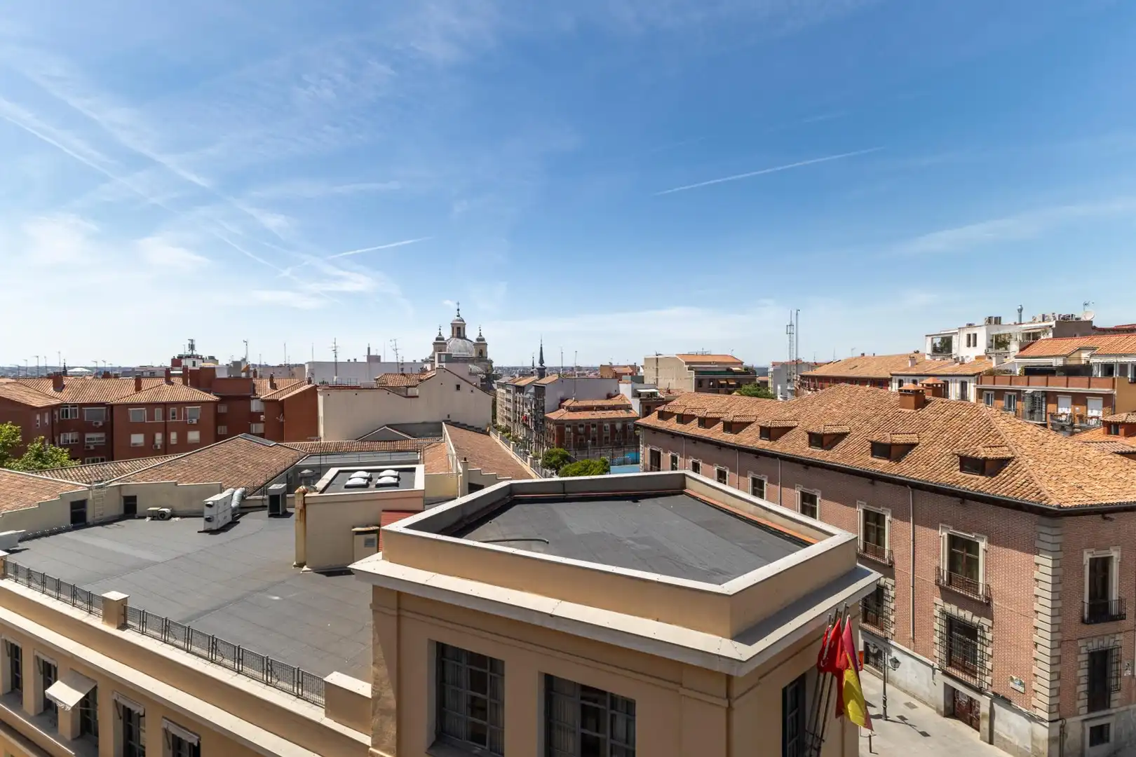 Vista exterior de Apartament de lloguer en Madrid amb Aire condicionat, Calefacció i Moblat