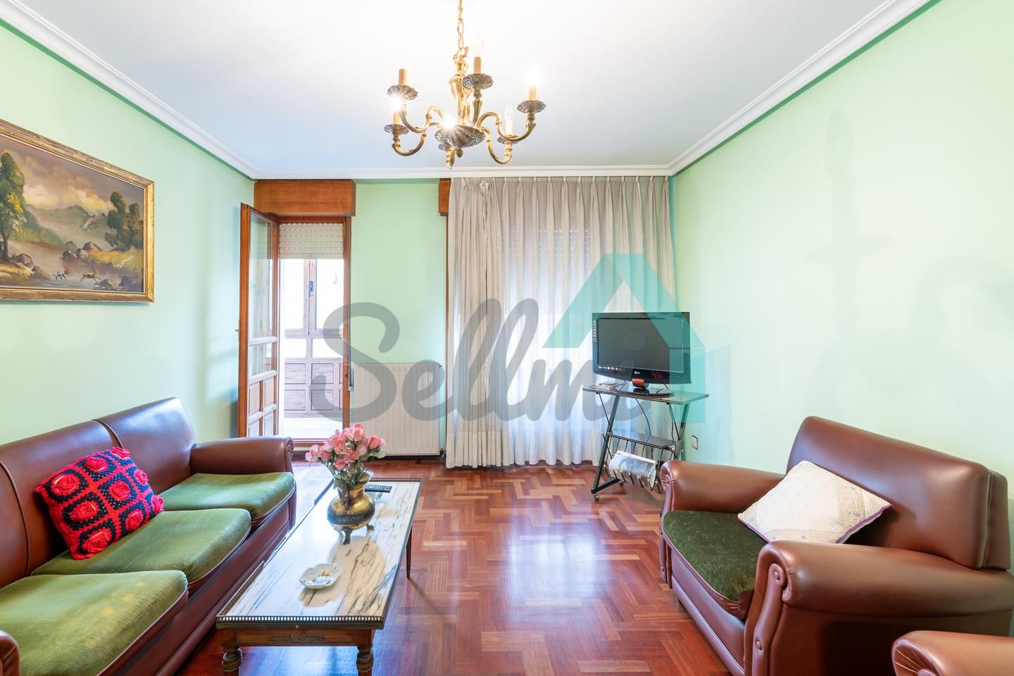 Living room of Flat for sale in Langreo  with Heating, Parquet flooring and Terrace