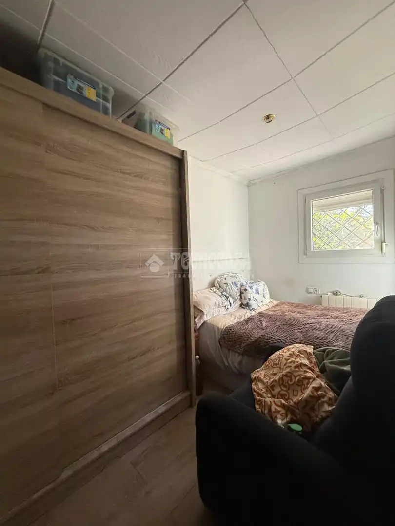Dormitori de Casa o xalet en venda en Barcelona amb Terrassa