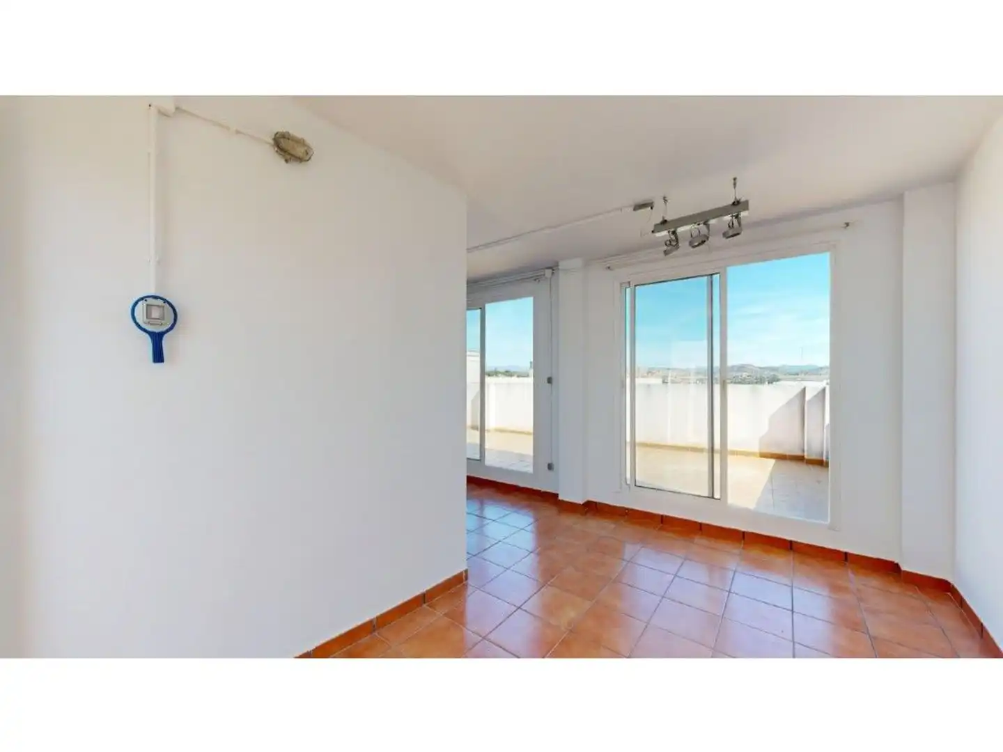 Vista exterior de Dúplex en venda en Vilamarxant amb Aire condicionat, Calefacció i Terrassa