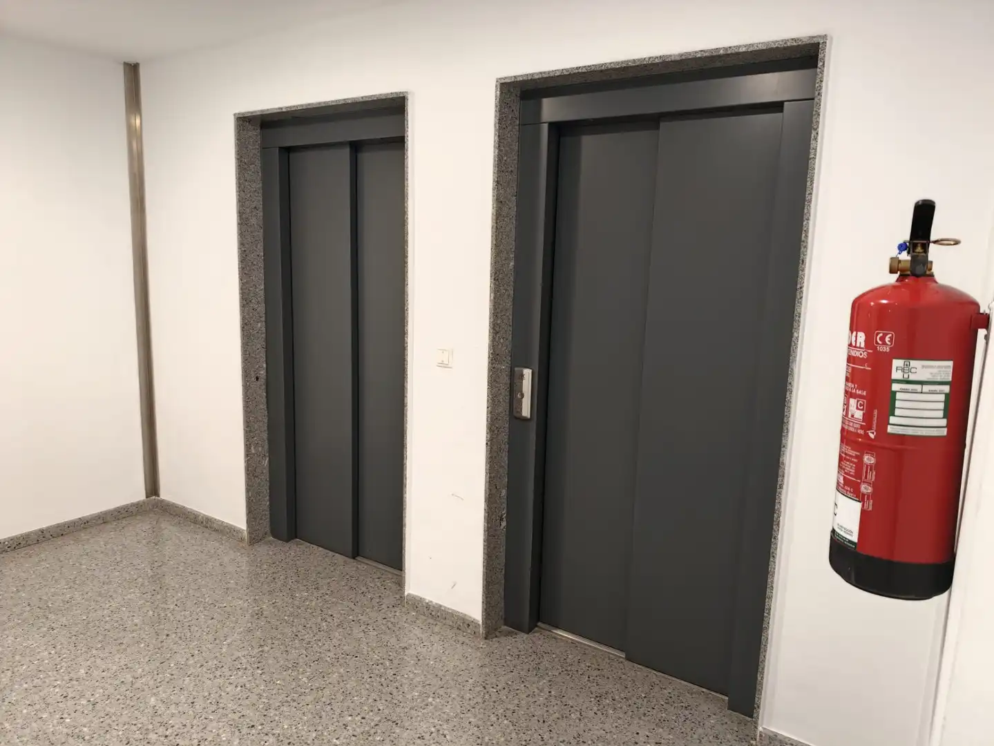 Flat with terrace to rent in Alfafar