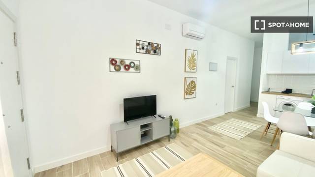 Piso en Alquiler en Comillas