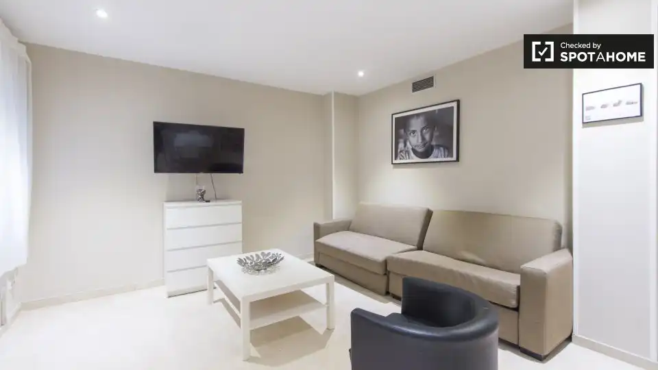 Wohnung zur Miete in Centro, imagen 3